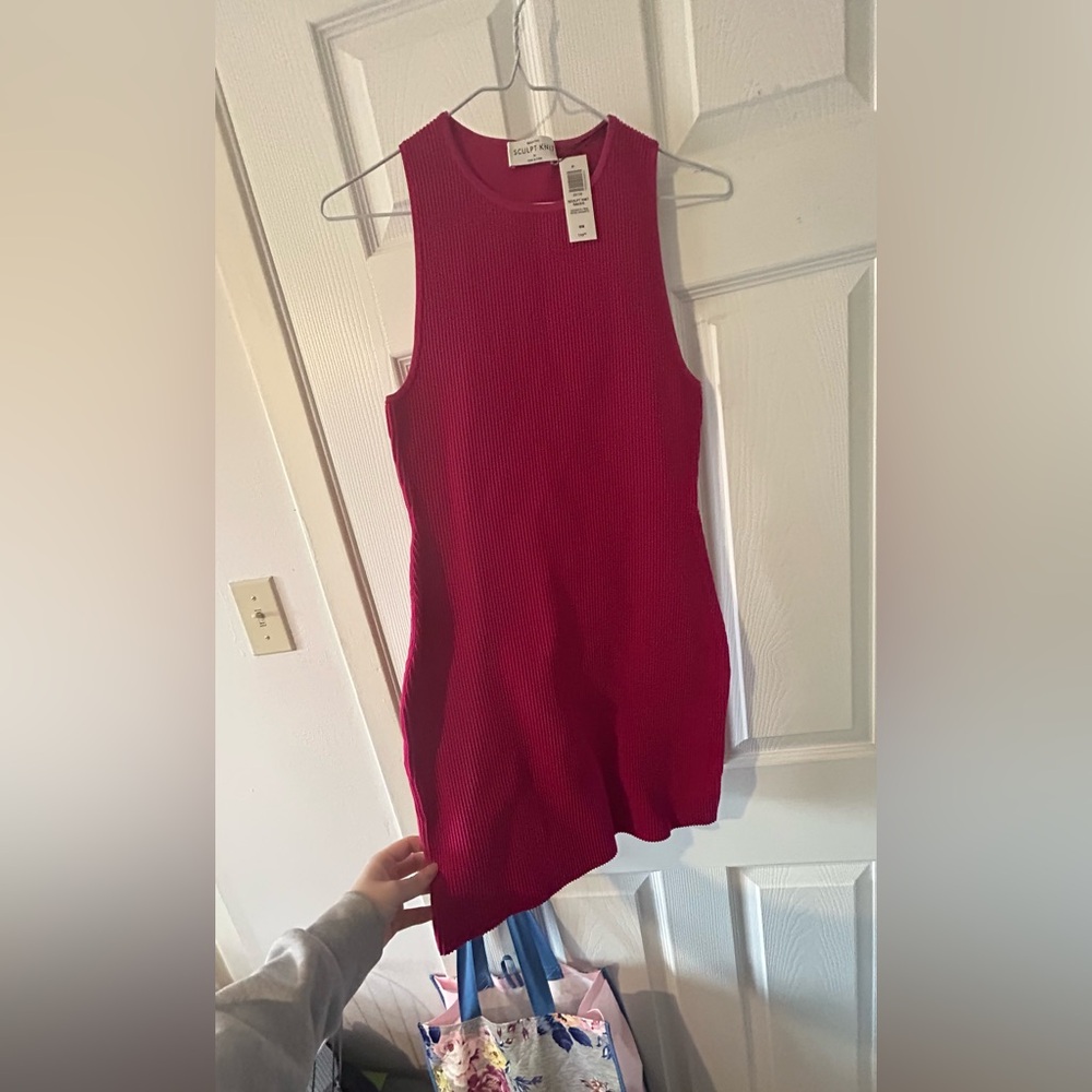 Aritzia dress in good condition selling cause It’s too small for me